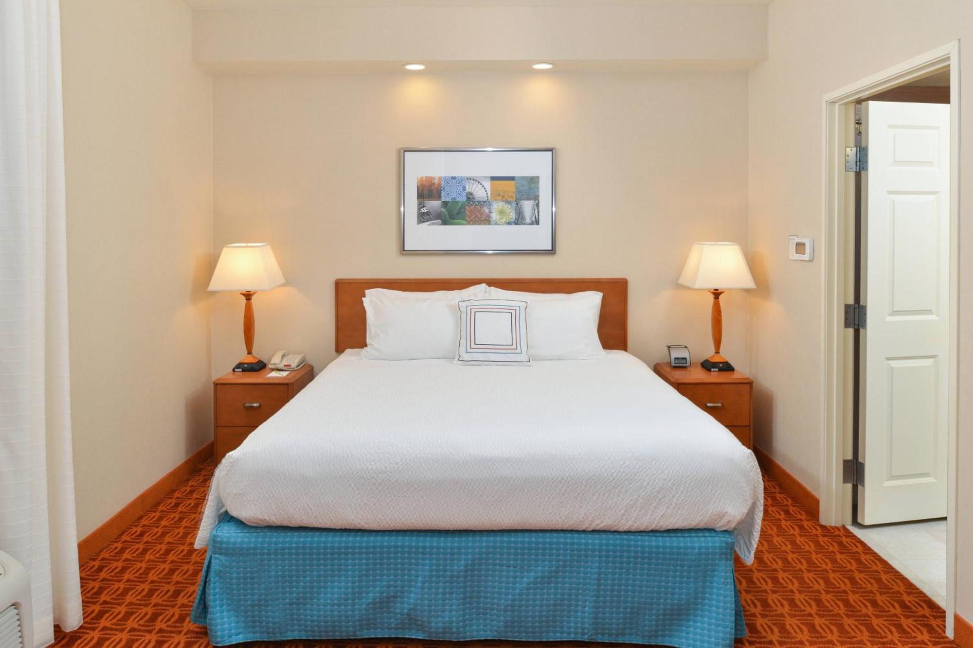 Fairfield Inn And Suites By Marriott Elk Grove Luaran gambar